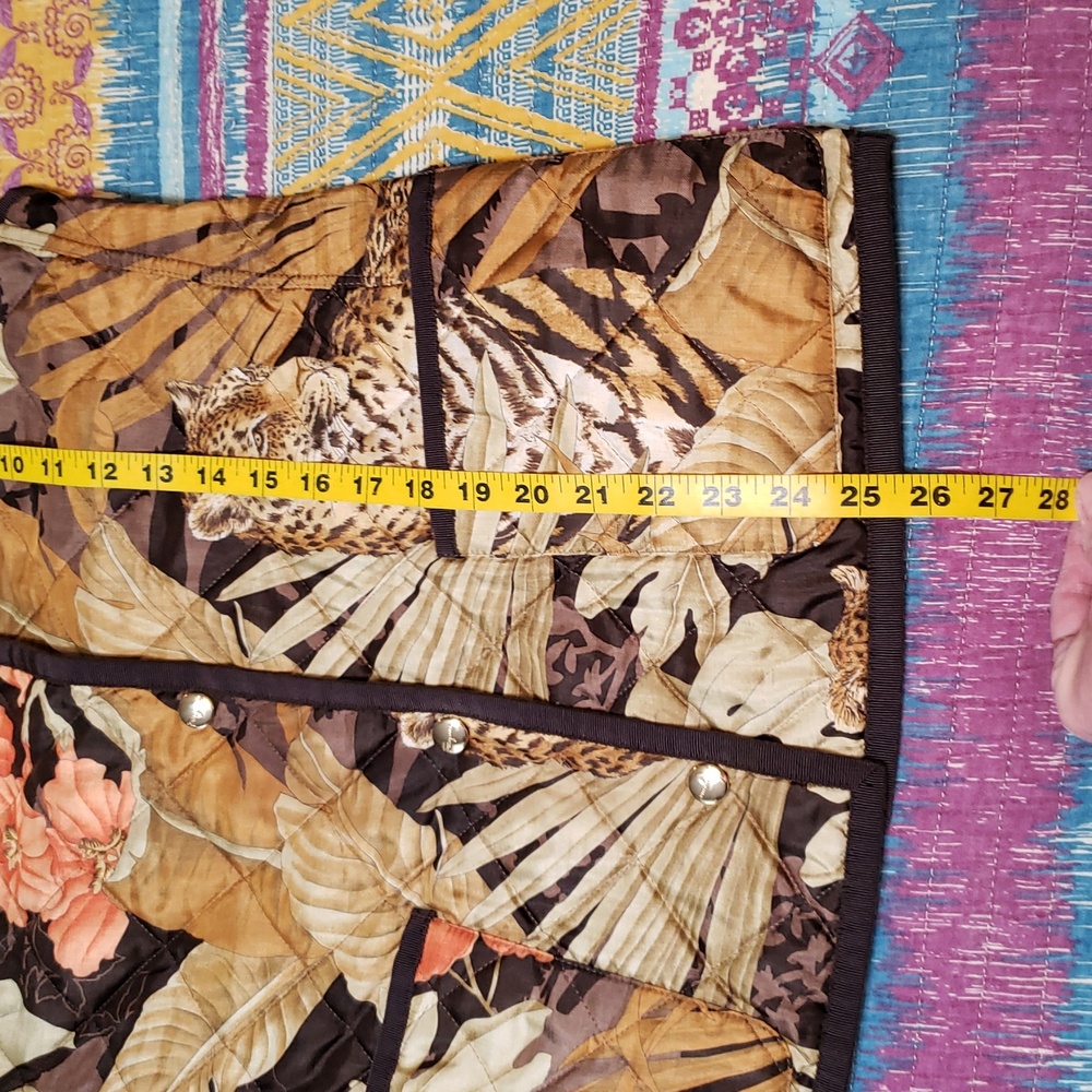 Rare fund Salvatore Ferragamo Floral and Animal Print Vest - Brown and Orange - Picture 12 of 16